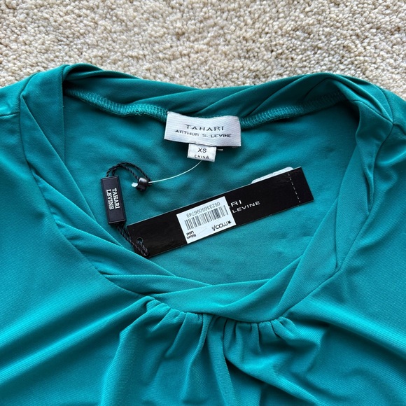 Tahari Arthur S. Levine NWT Sleeveless Teal Draped Neck Blouse XS - Picture 2 of 5